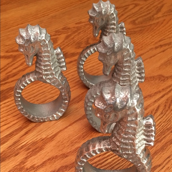 Seahorse Silver Plated Napkin Rings, Set of 4 - Picture 2 of 4